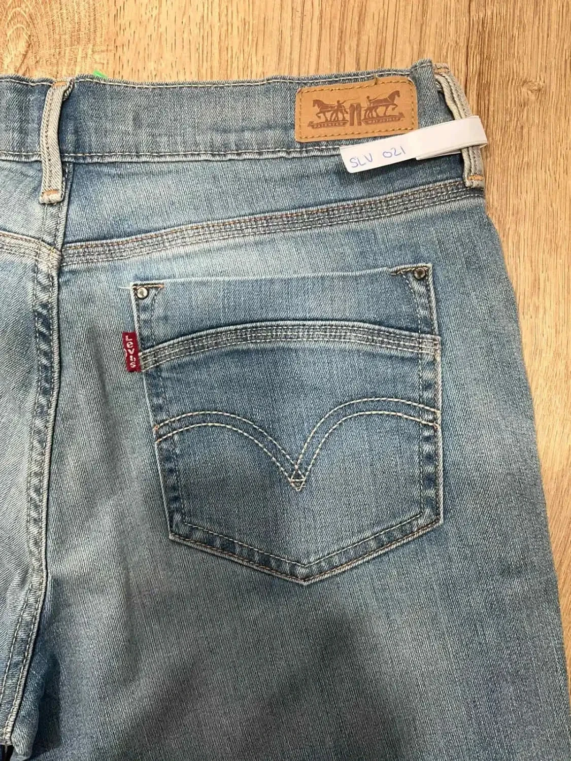 Short Levi's Taille 6 W28 Vintage Coton Bleu Slv 021 – photo 9